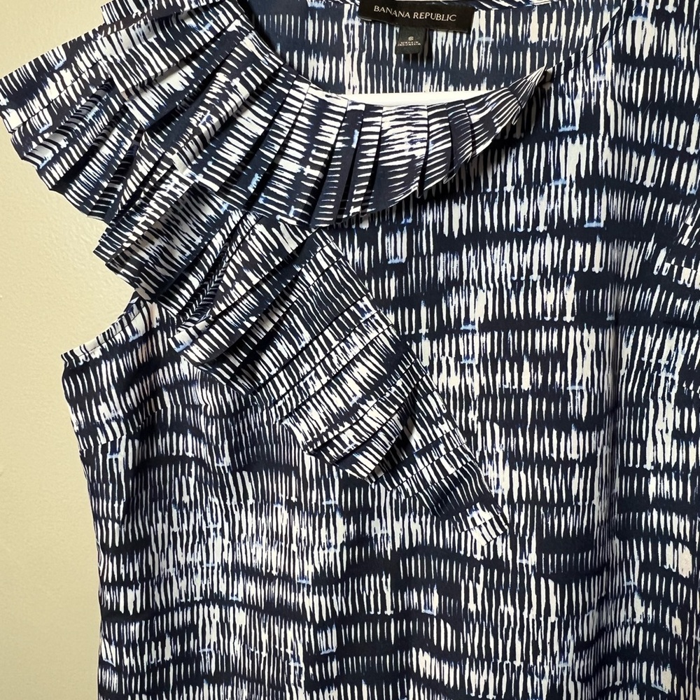 Banana Republic Blouse, sz Sm - Picture 3 of 6